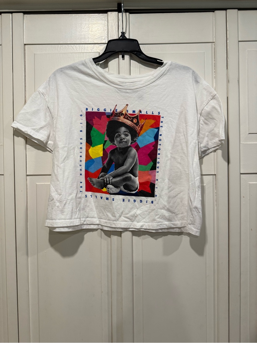 BIGGIE CROPPED TEE NWOT SIZE MEDIUM